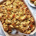 The BEST Traditional Thanksgiving Classic Stuffing Recipe | Foodtasia