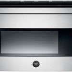 Ventilation built in microwave oven by Bertazzoni