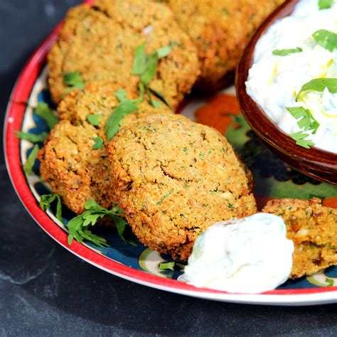 How to Perfectly Prepare Falafels: Deep-Fried, Baked, and Air-Fryer Recipes?