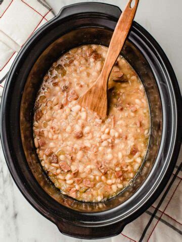 White Beans and Ham Slow Cooker Dish